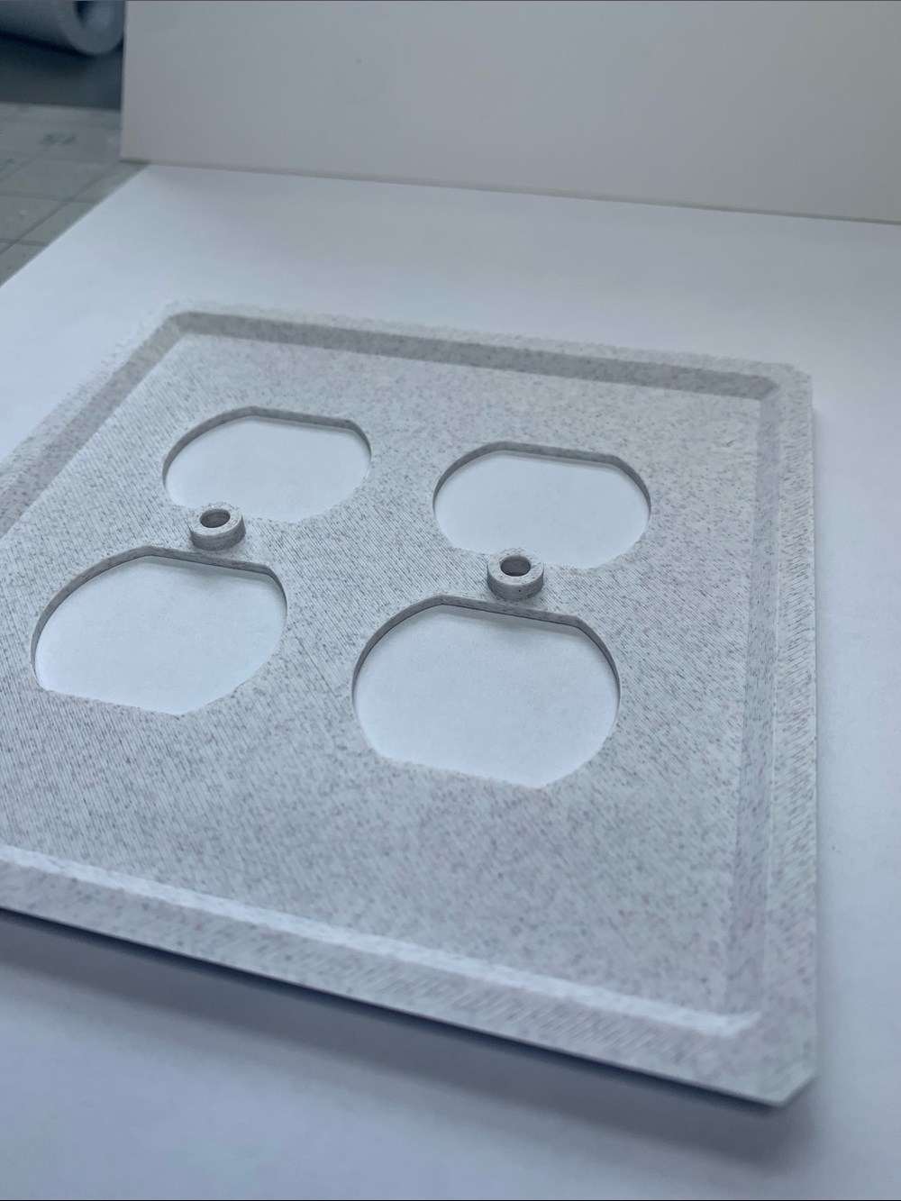 3 Pack Marble Textured 4-Outlet Wall Plate Cover - Picture 7 of 10
